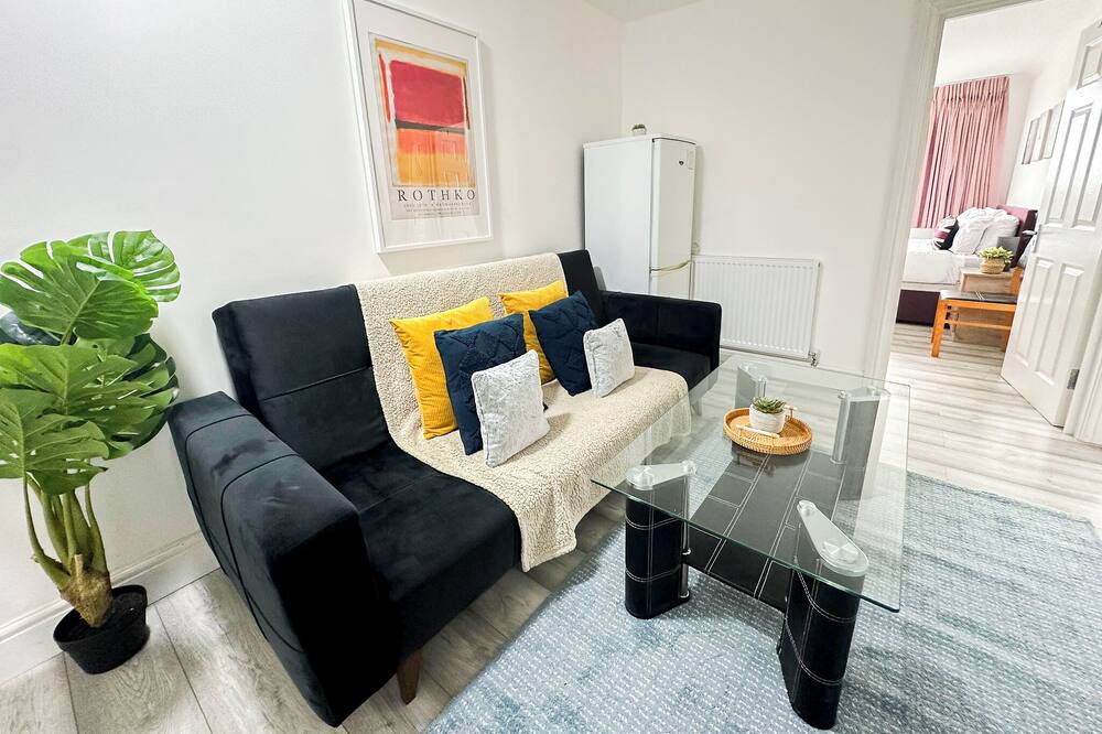 Photo of Others in Westbourne Green