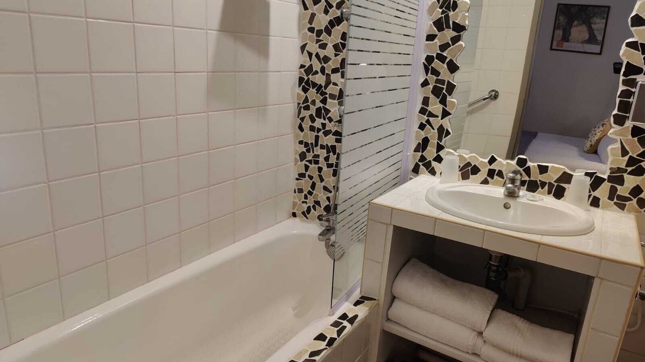 Photo of Bathroom in Chantemerle-les-Grignan