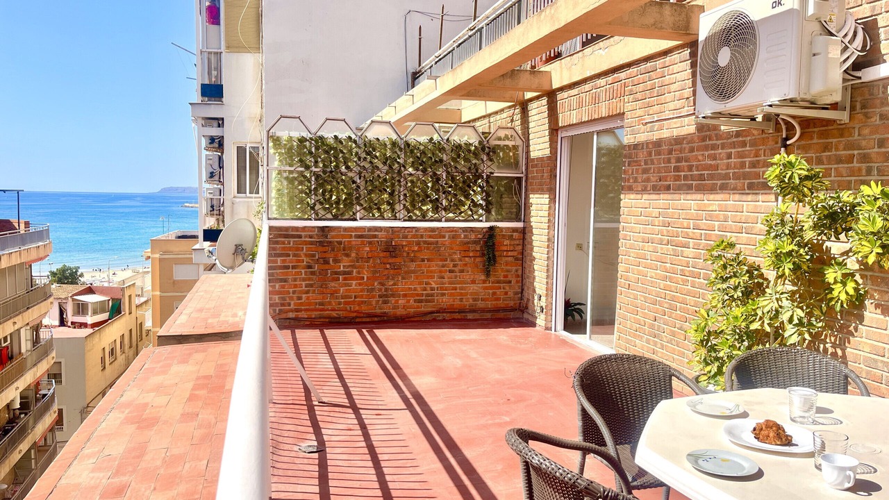 Photo of Outdoor in Raval Roig