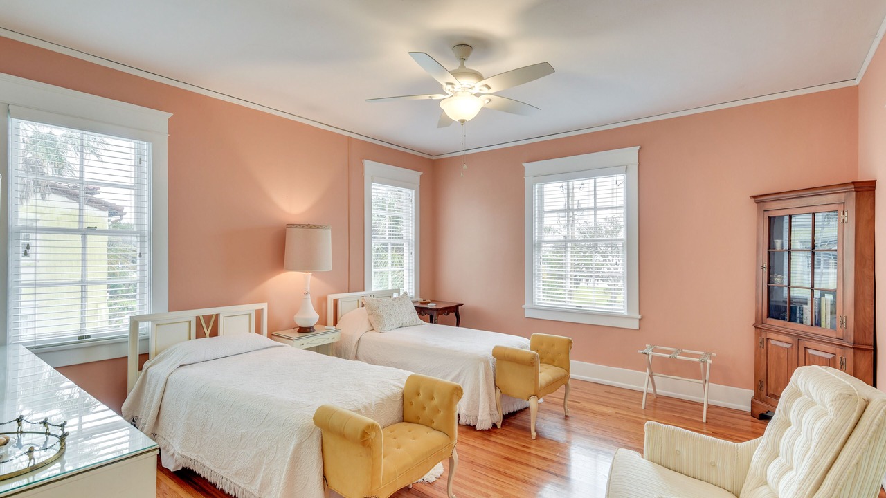 Photo of Others in Daytona Beach