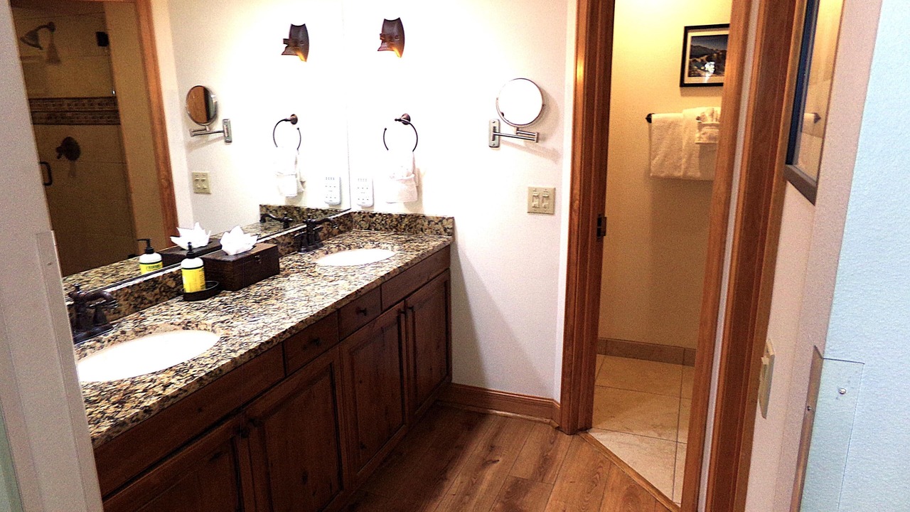 Photo of Bathroom in Mountain House