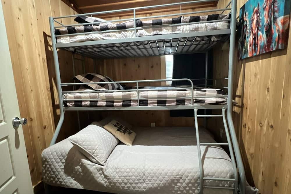 Photo of Bedroom in Cadet
