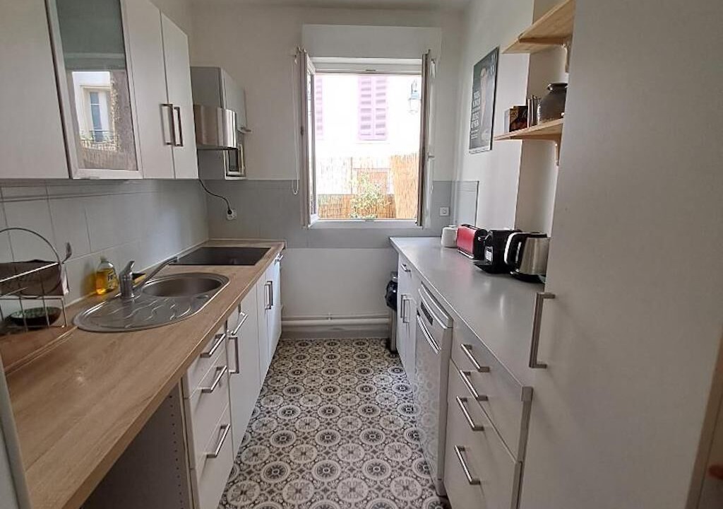 Photo of Kitchen in Butte-aux-Cailles