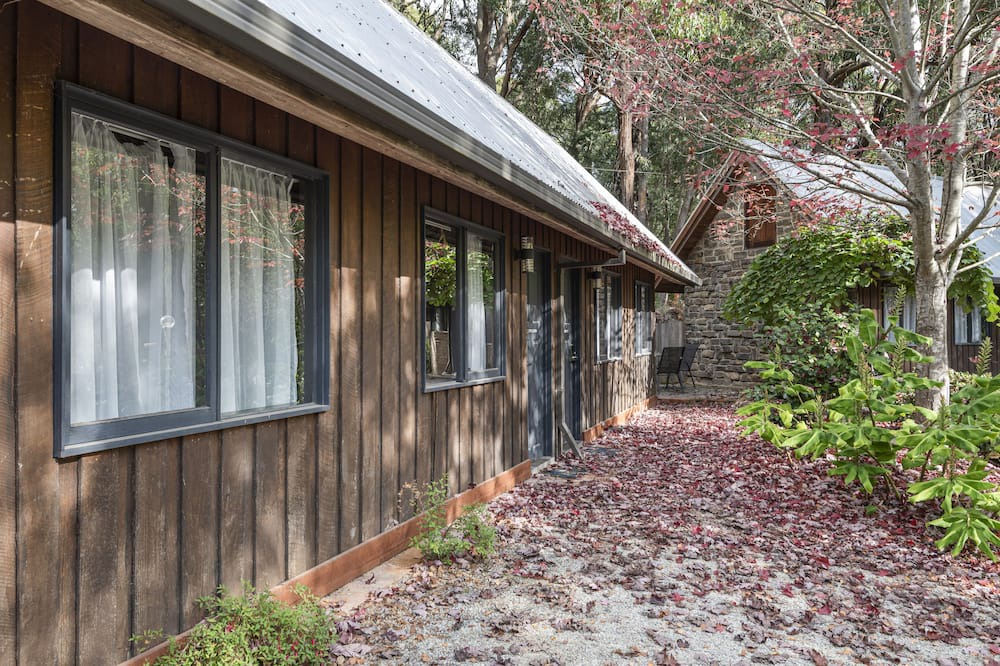 Photo of Outdoor in Emerald