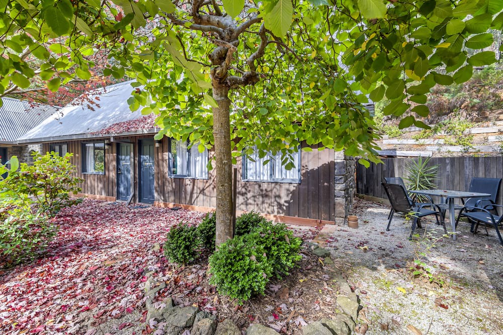 Photo of Outdoor in Emerald