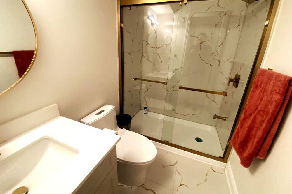 Photo of Bathroom in Winona