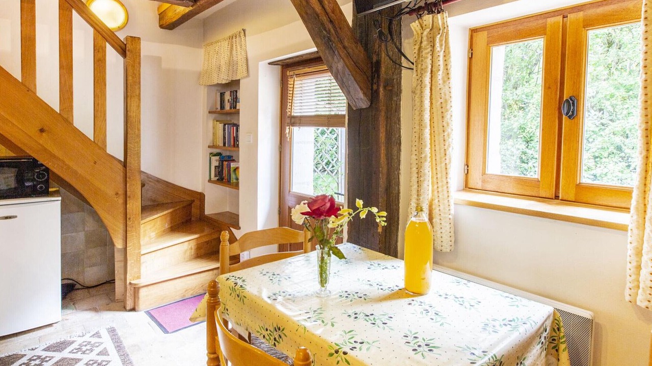 Photo of Others in Authon