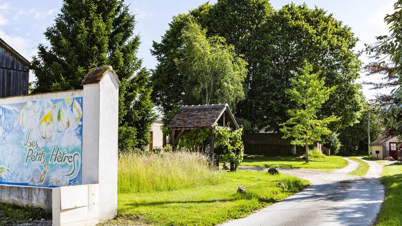 Photo of Outdoor in Authon