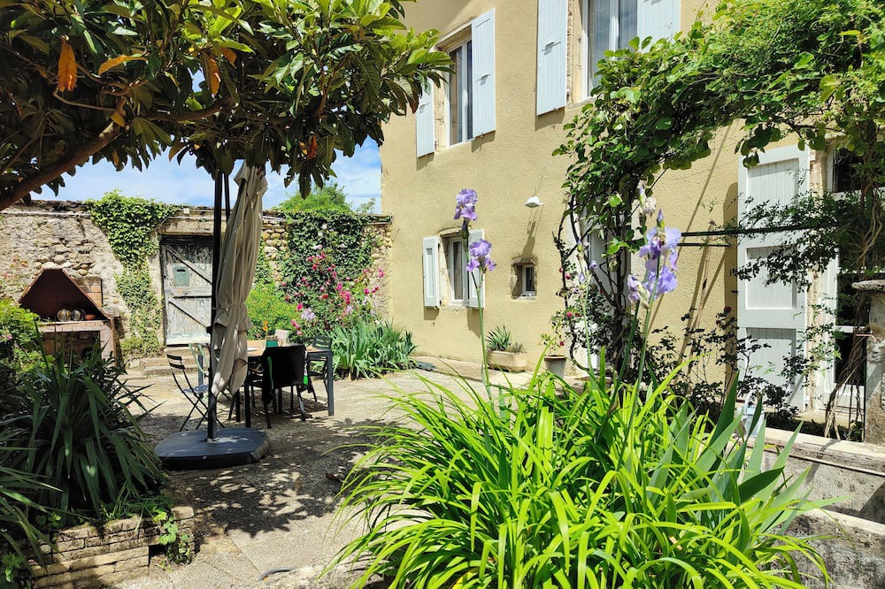 Photo of Outdoor in Saint-Sauveur