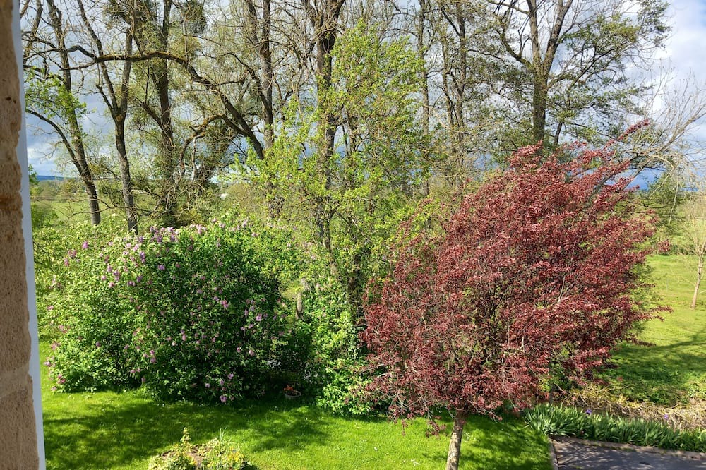 Photo of Outdoor in Haudrecy