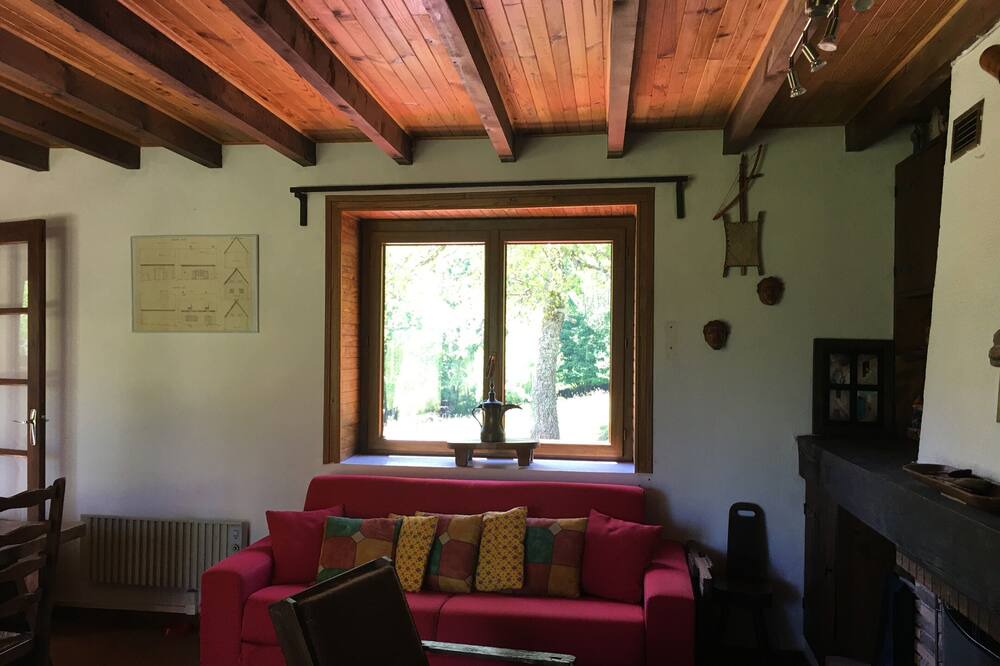 Photo of Livingroom in Saint-Pierre-d'Entremont