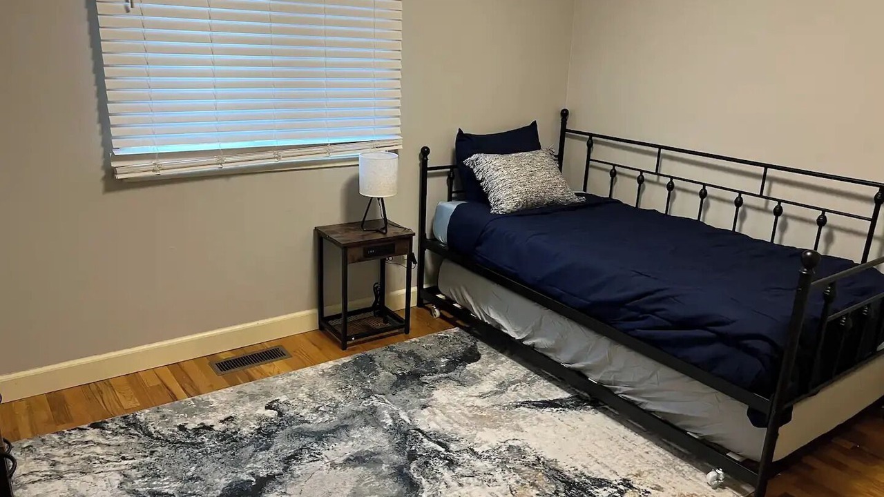 Photo of Others in Des Moines