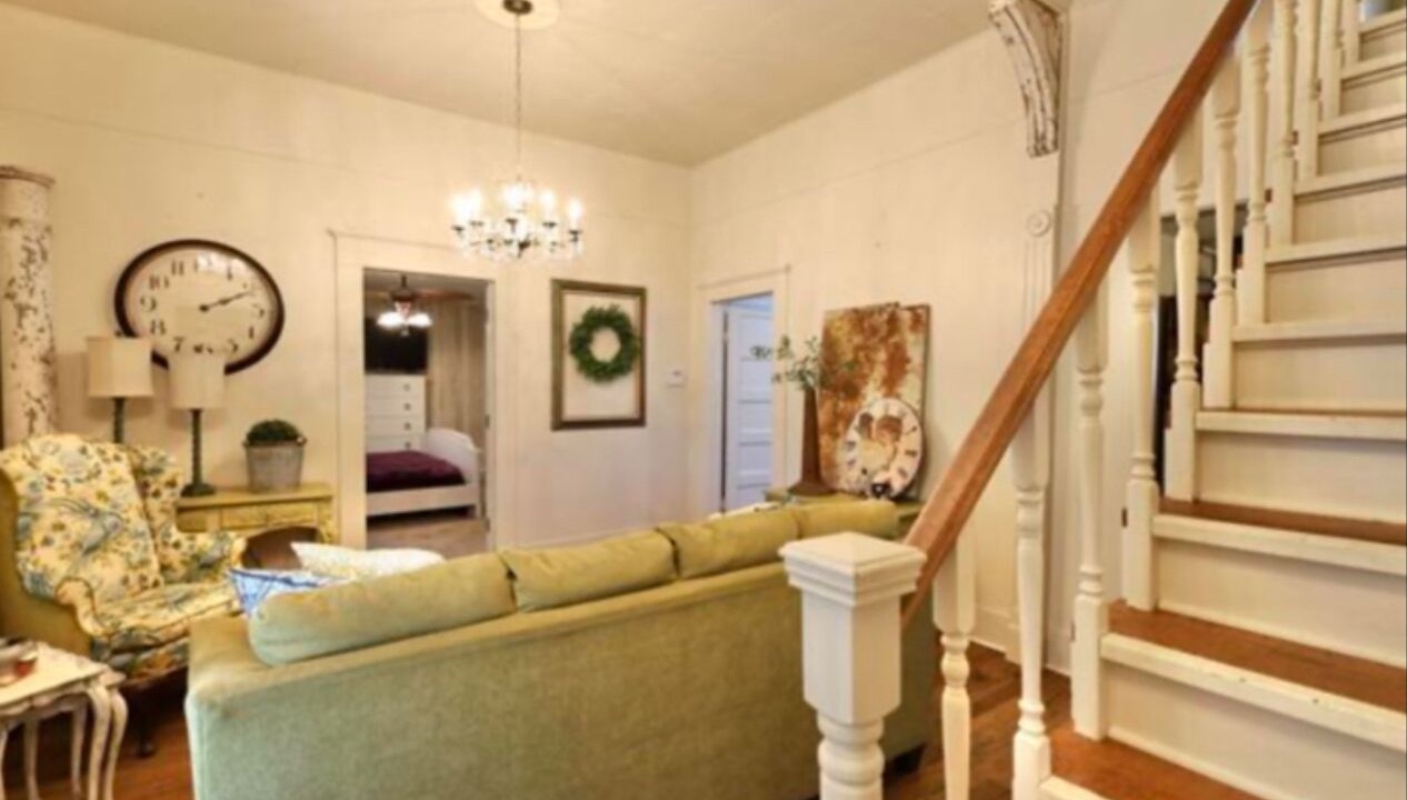 Photo of Livingroom in Glenwood