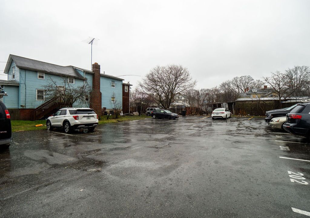 Photo of Others in Middletown