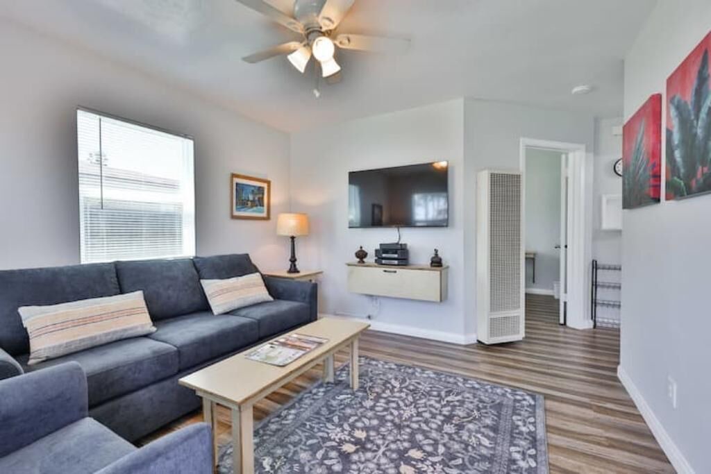 Photo of Livingroom in Imperial Beach