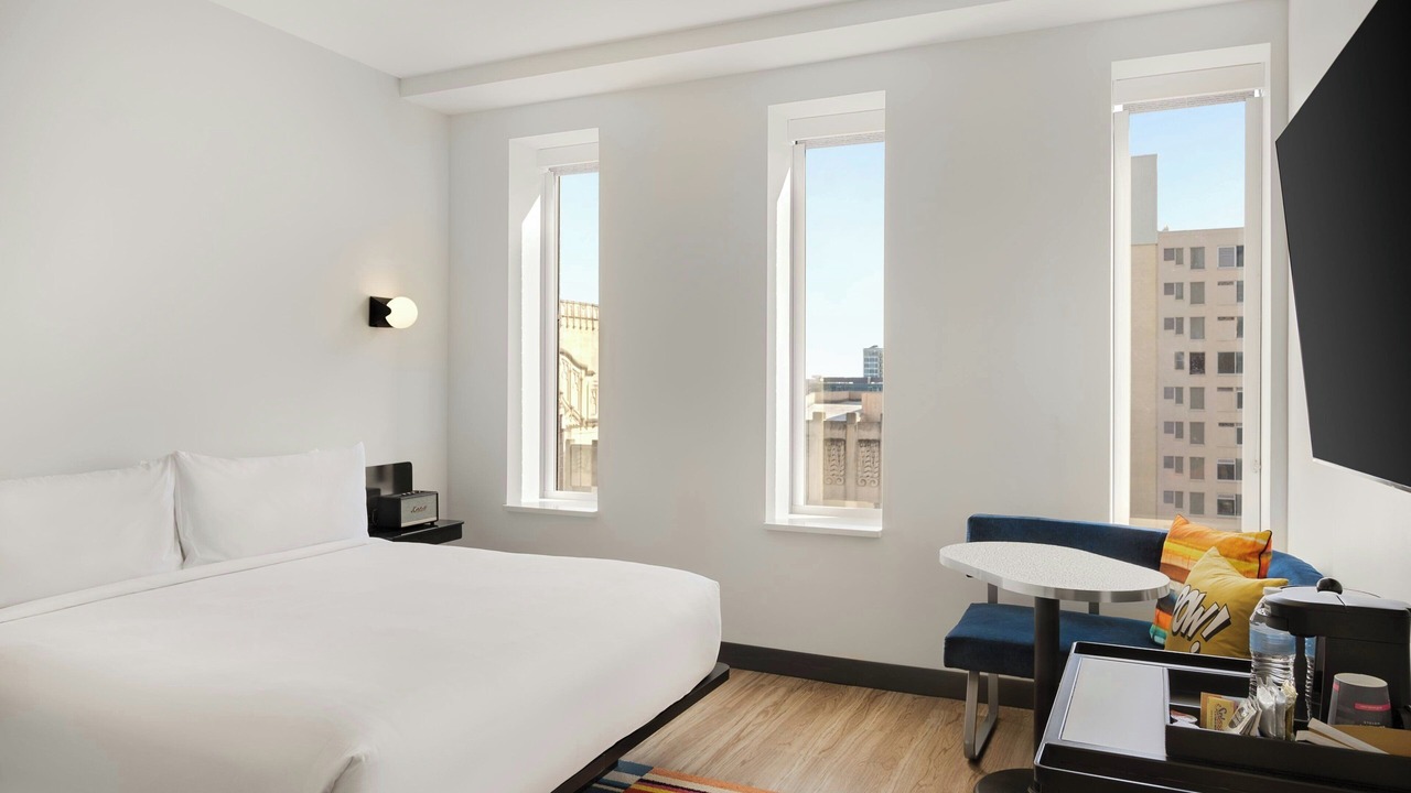 Photo of Bedroom in Mile Square