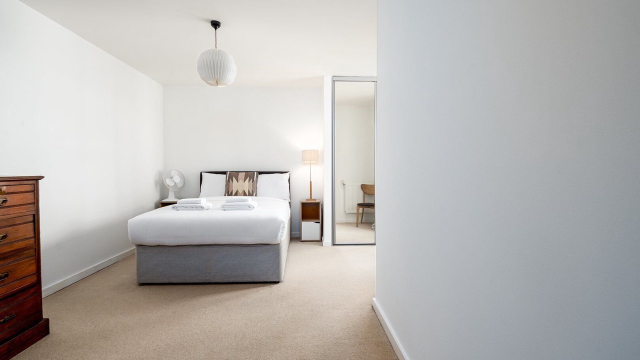 Photo of Others in Bow