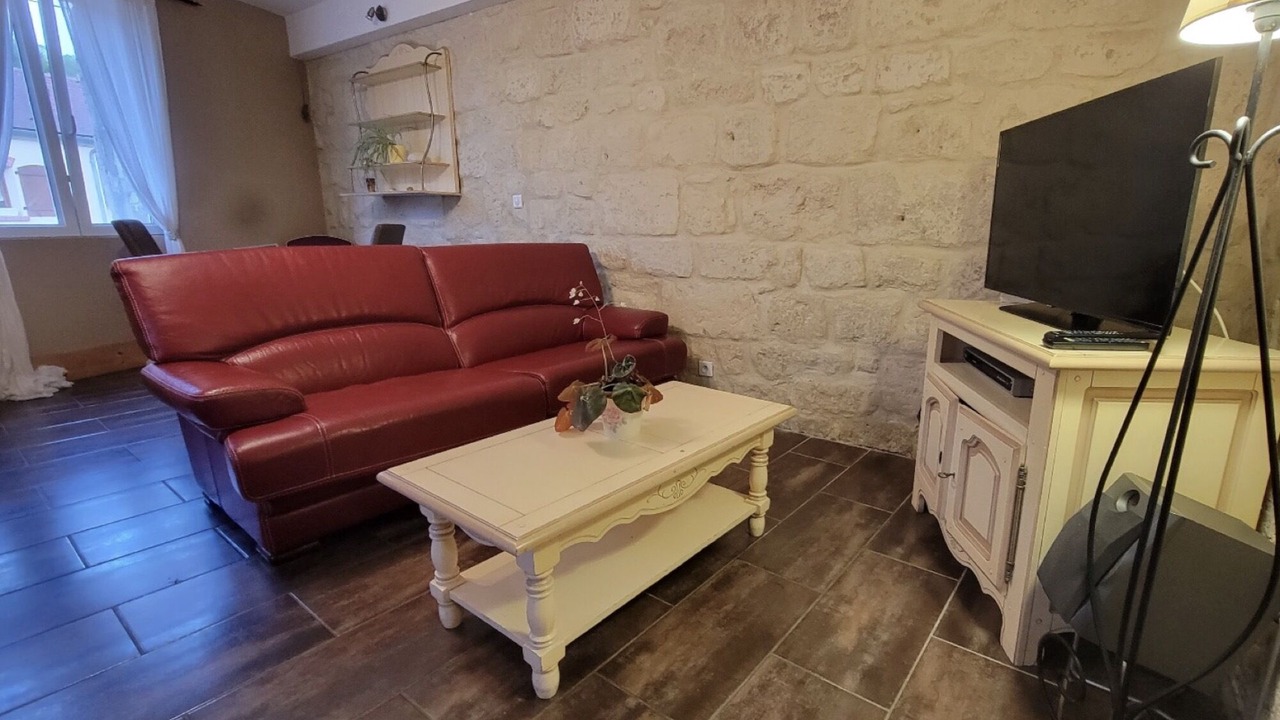 Photo of Livingroom in Cuffies