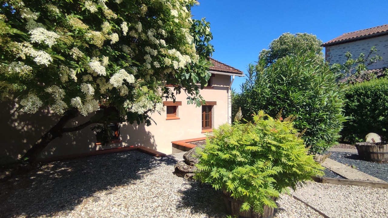 Photo of Outdoor in Aussac