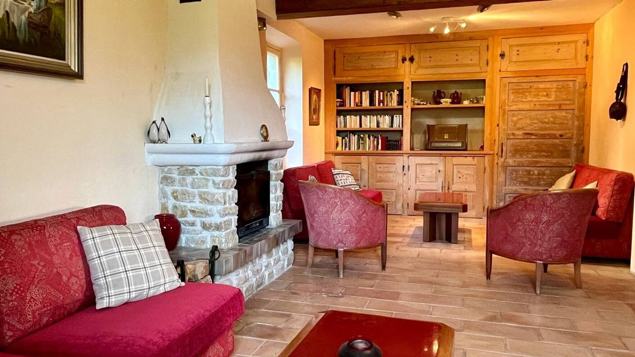 Photo of Livingroom in Rencurel