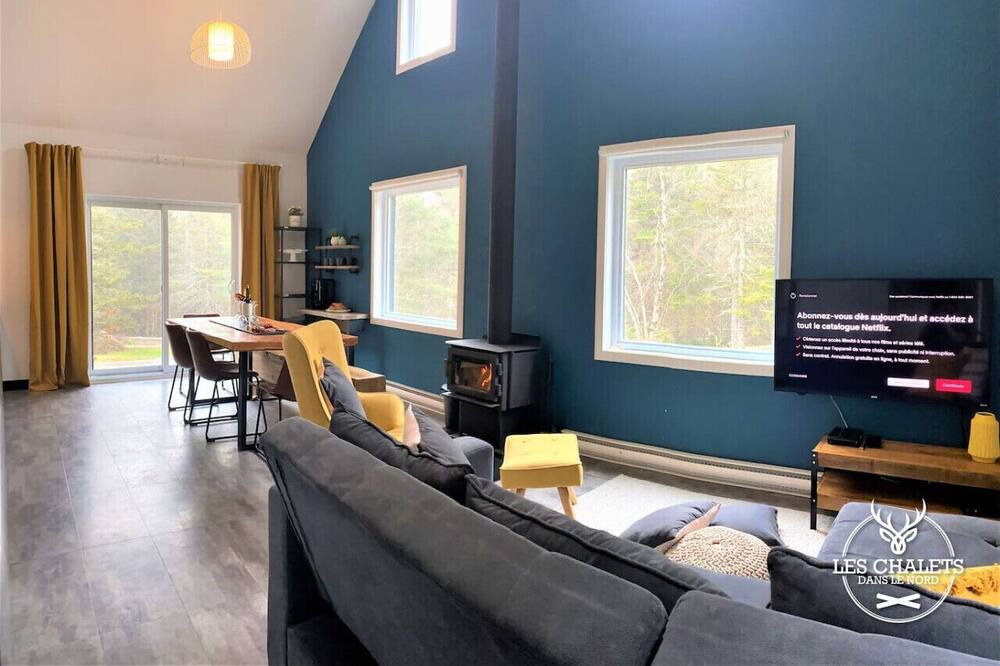 Photo of Livingroom in Sainte-Lucie-des-Laurentides