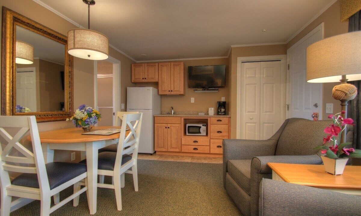 Photo of Others in West Yarmouth