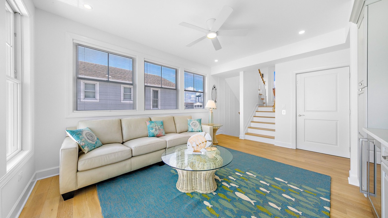 Photo of Livingroom in Beach Haven Gardens