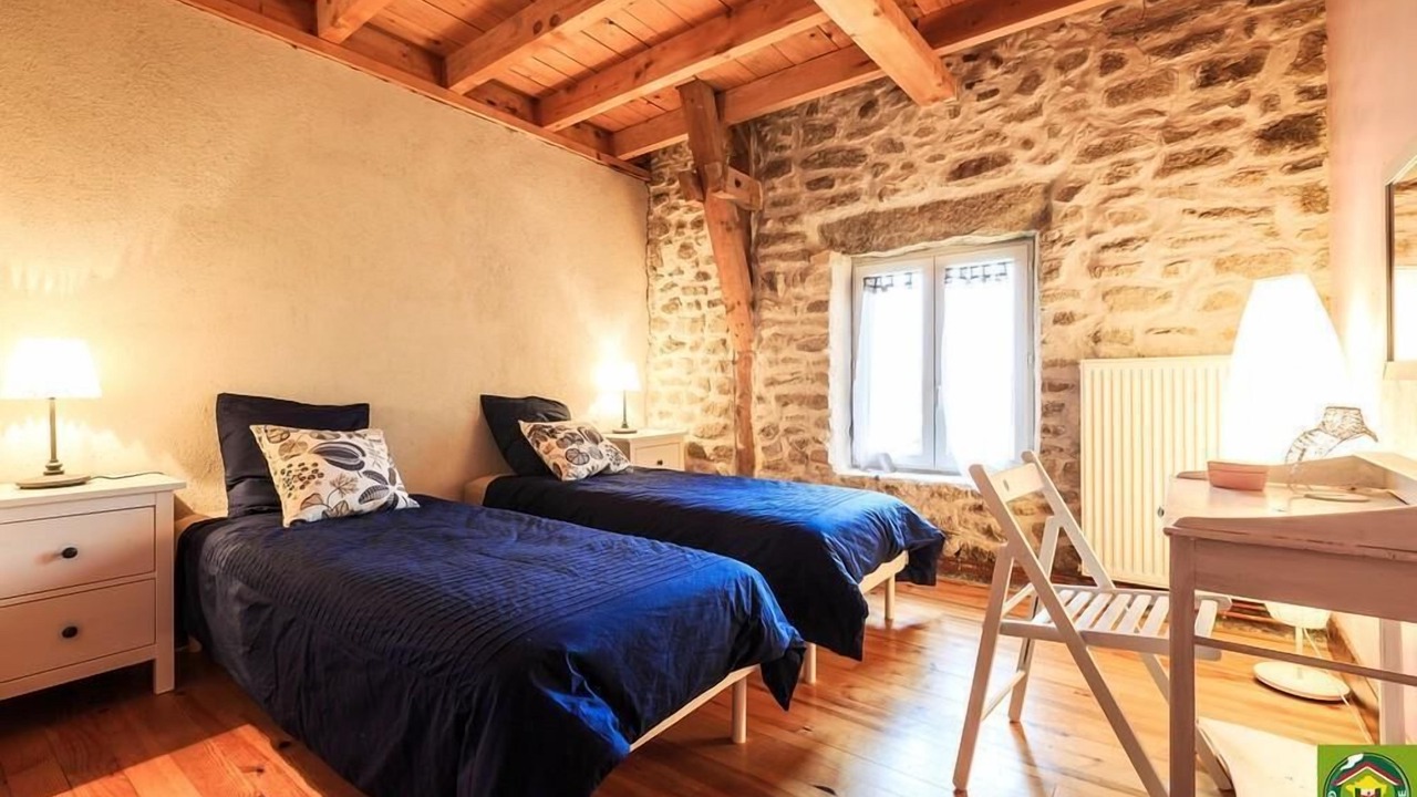 Photo of Others in Prondines