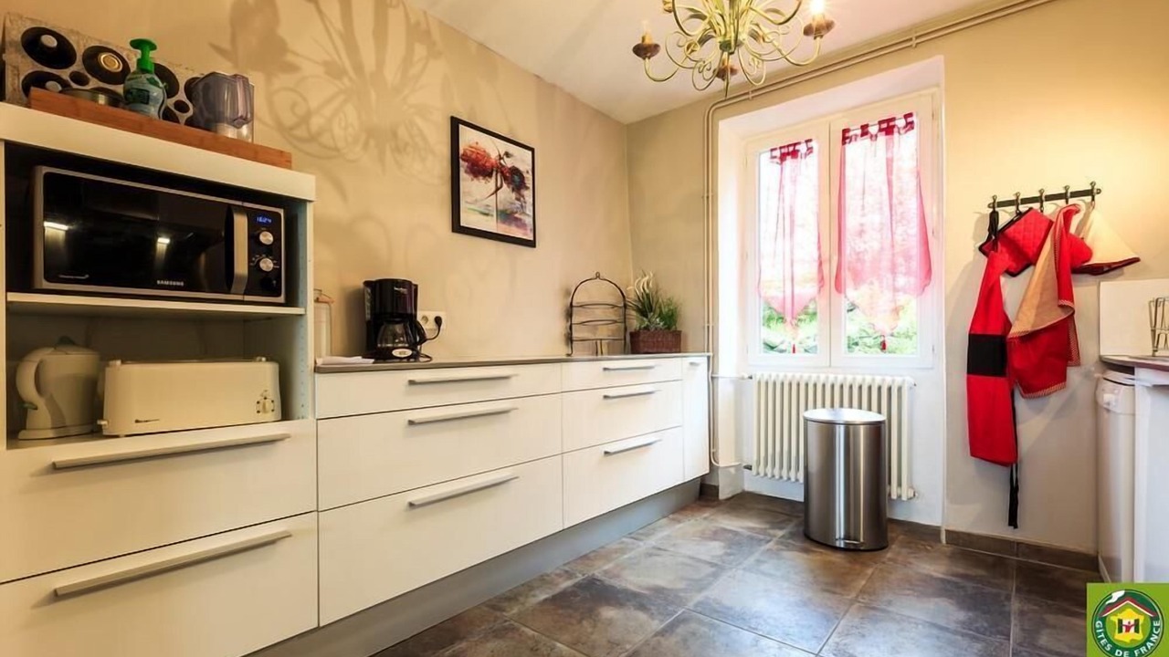 Photo of Others in Prondines