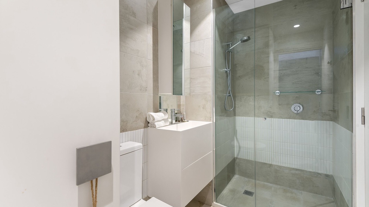 Photo of Others in Collingwood