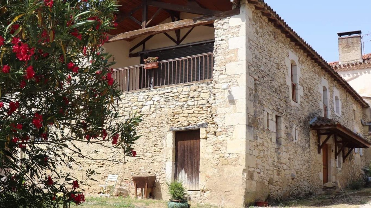 Photo of Outdoor in Biran