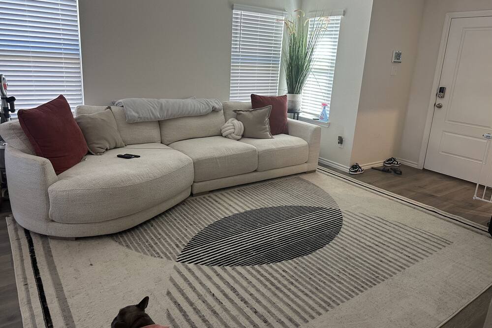 Photo of Livingroom in Forney