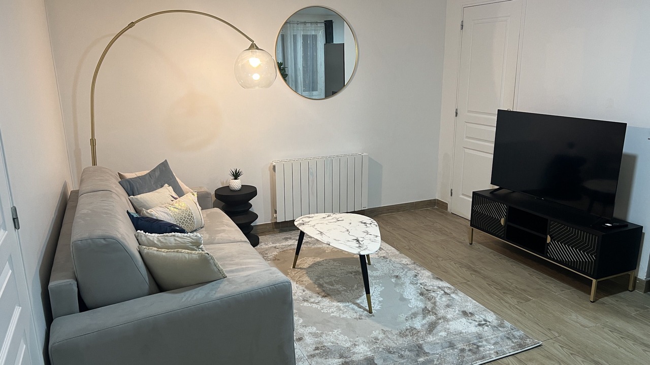 Photo of Others in Bondy