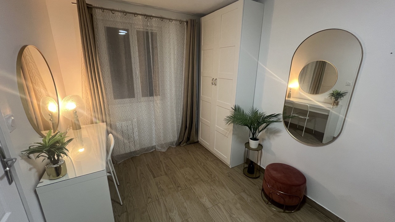 Photo of Others in Bondy