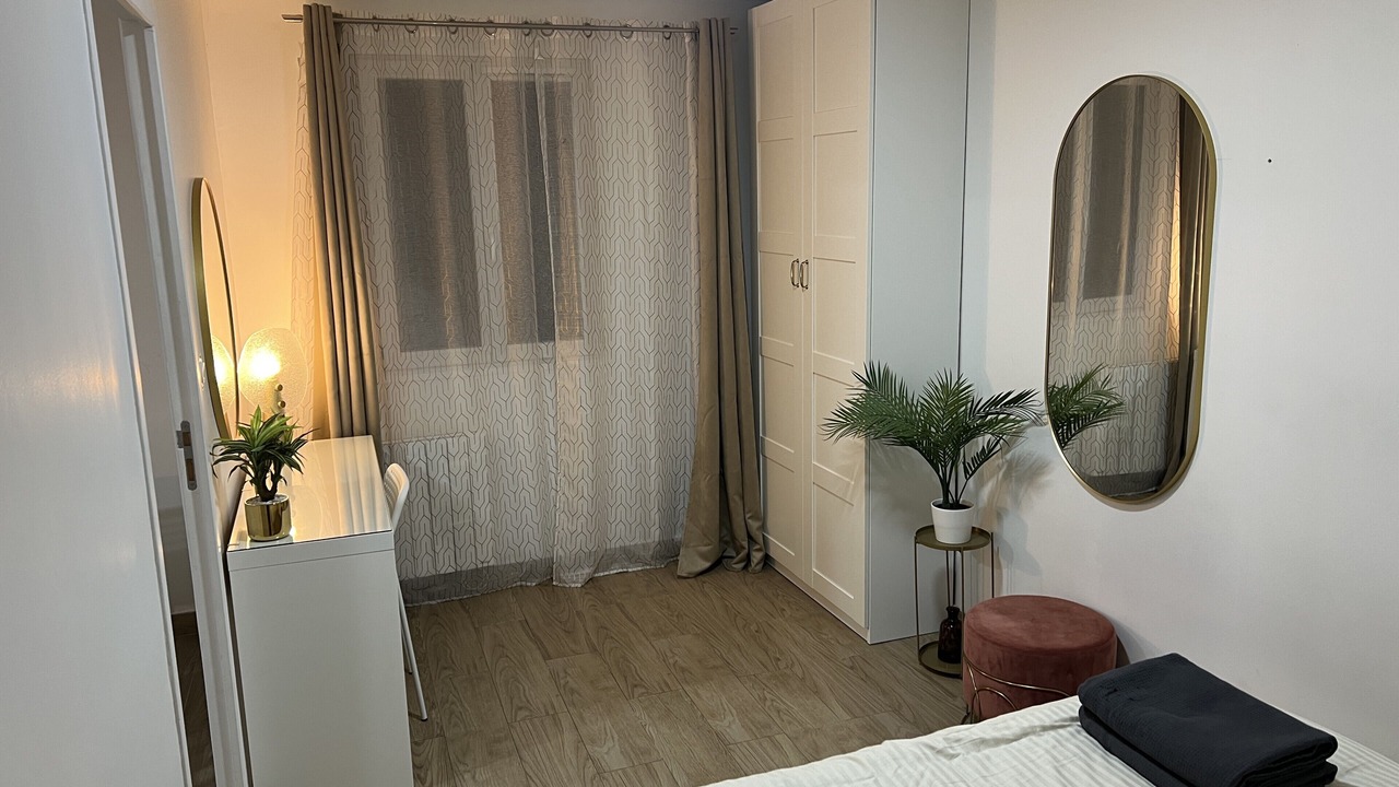 Photo of Others in Bondy