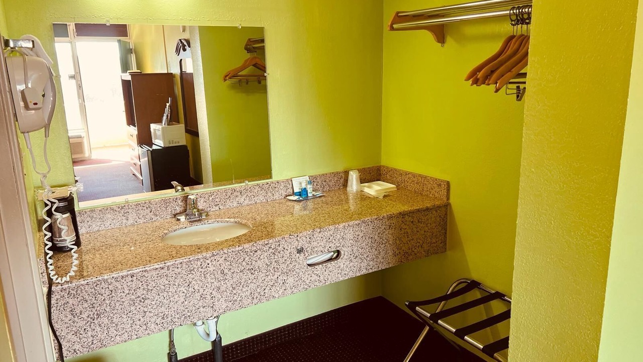 Photo of Bathroom in Mount Vernon
