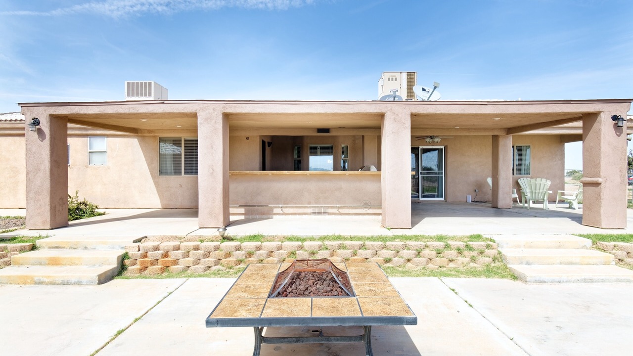 Photo of Outdoor in Blythe