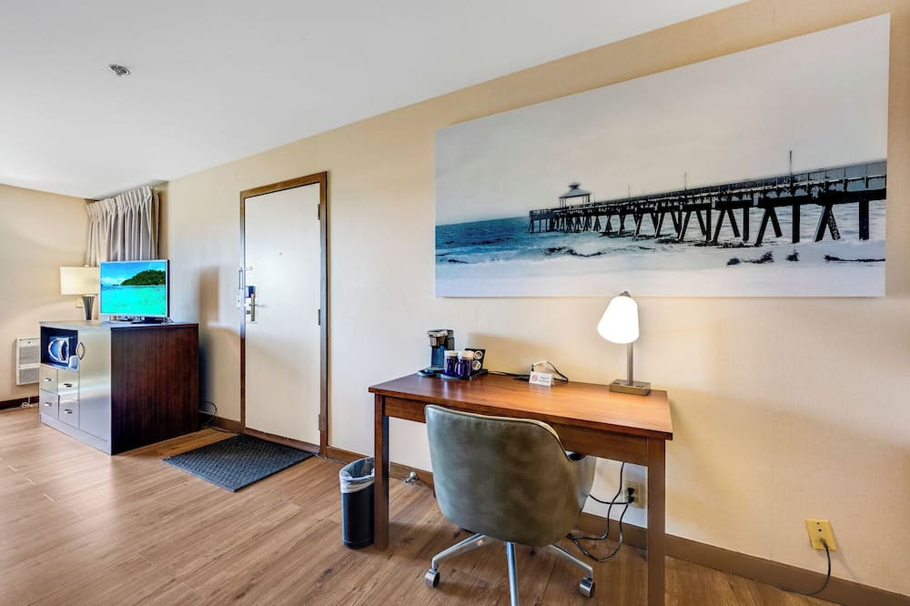 Photo of Others in Bodega Bay