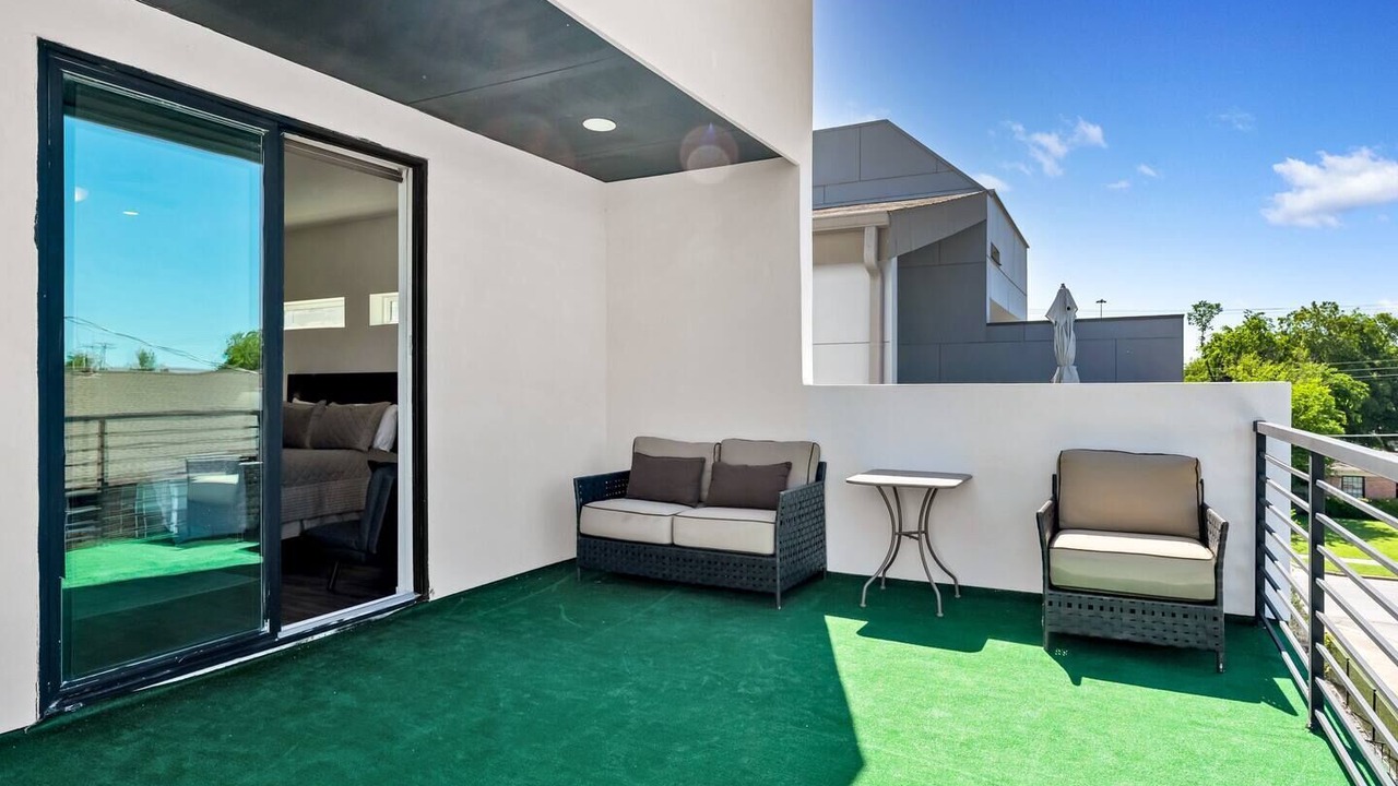 Photo of Outdoor in Old East Dallas