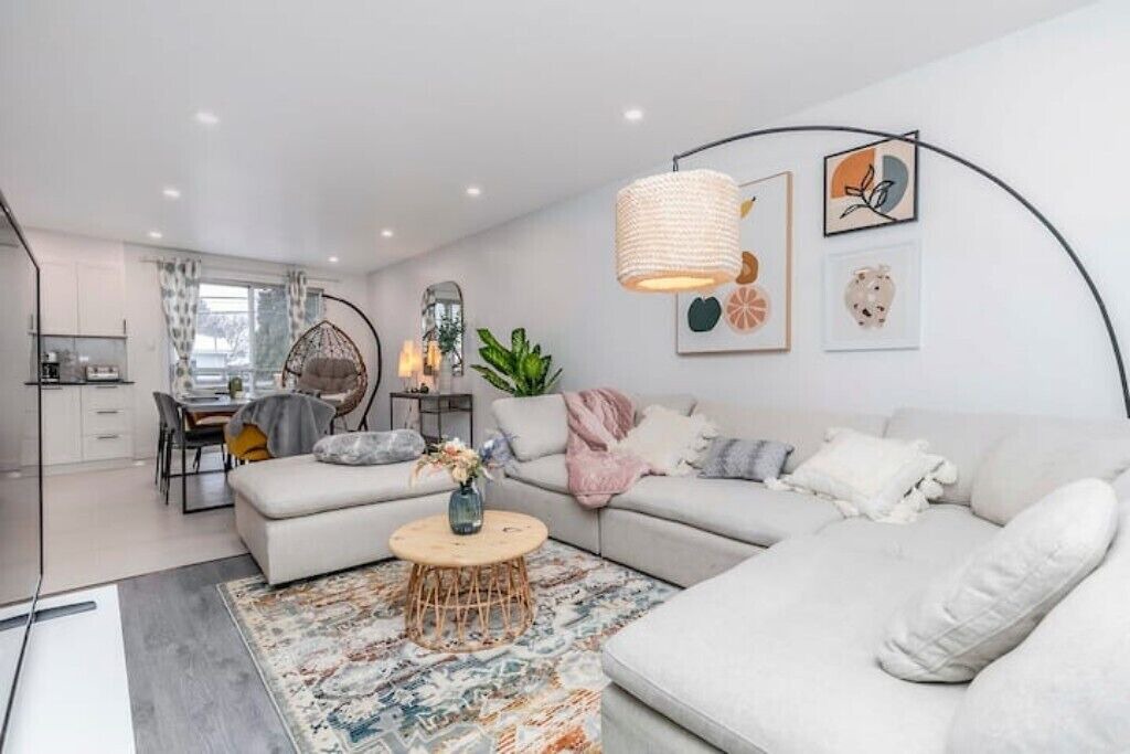 Photo of Livingroom in Brossard