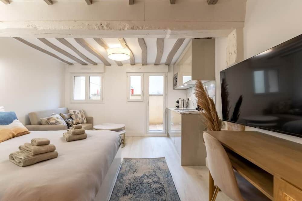 Photo of Bedroom in Rouen City Centre