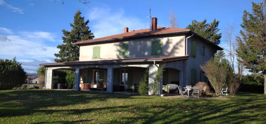 Photo of Outdoor in Lapeyrouse-Mornay