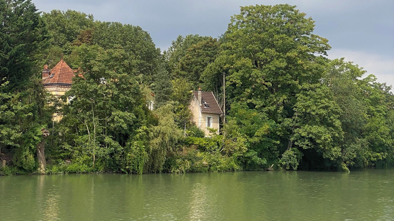 Photo of Others in Joinville-le-Pont
