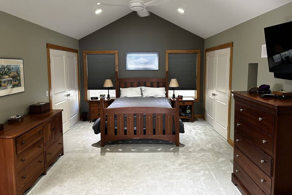 Photo of Others in Northwest Ithaca