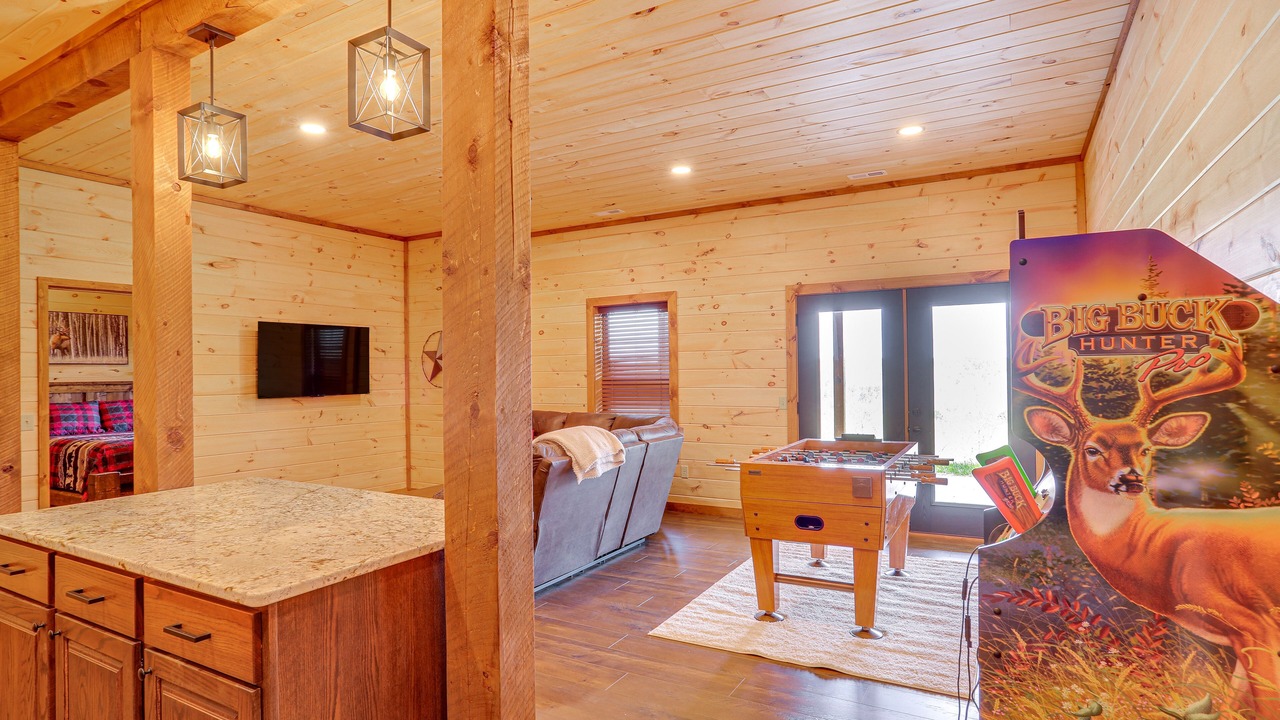 Photo of Livingroom in Van Buren