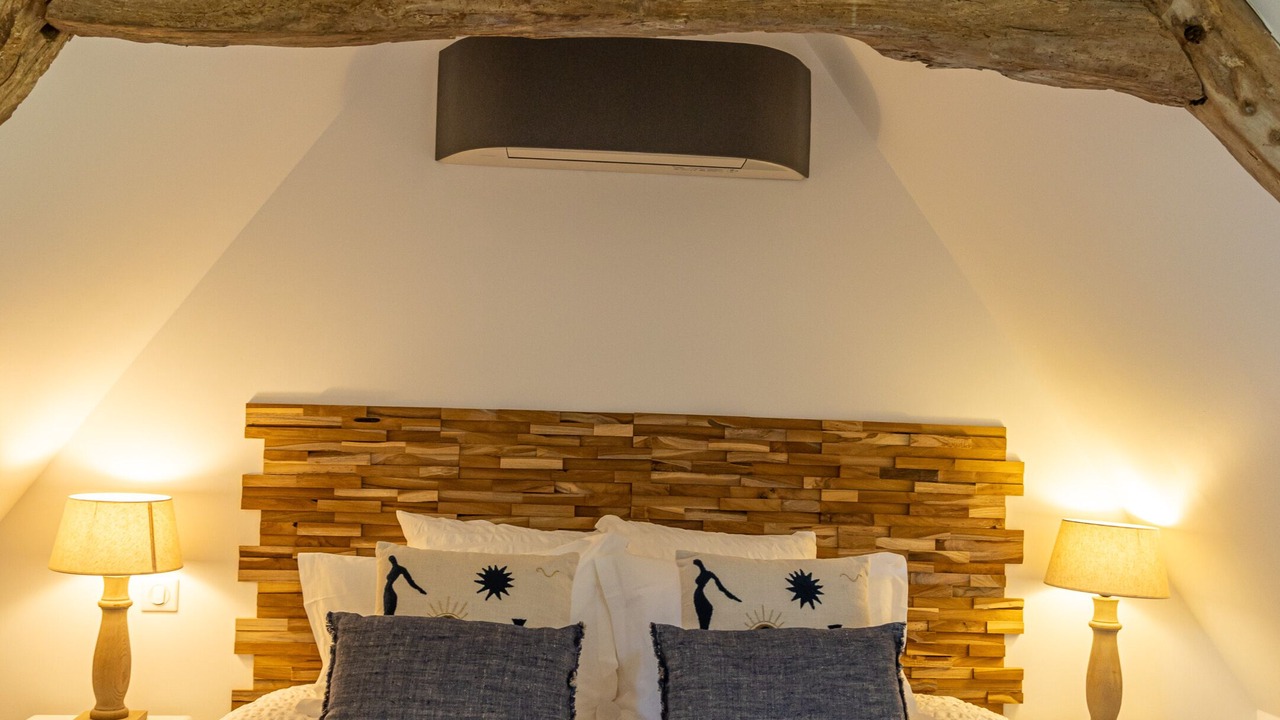 Photo of Bathroom in Angerville