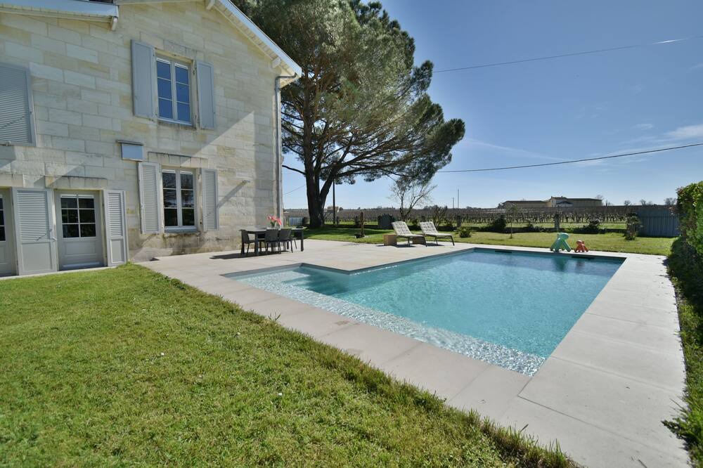 Photo of Outdoor in Saint-Emilion