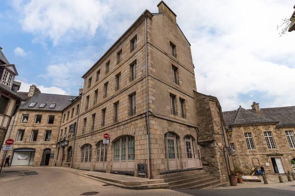 Photo of Others in Treguier