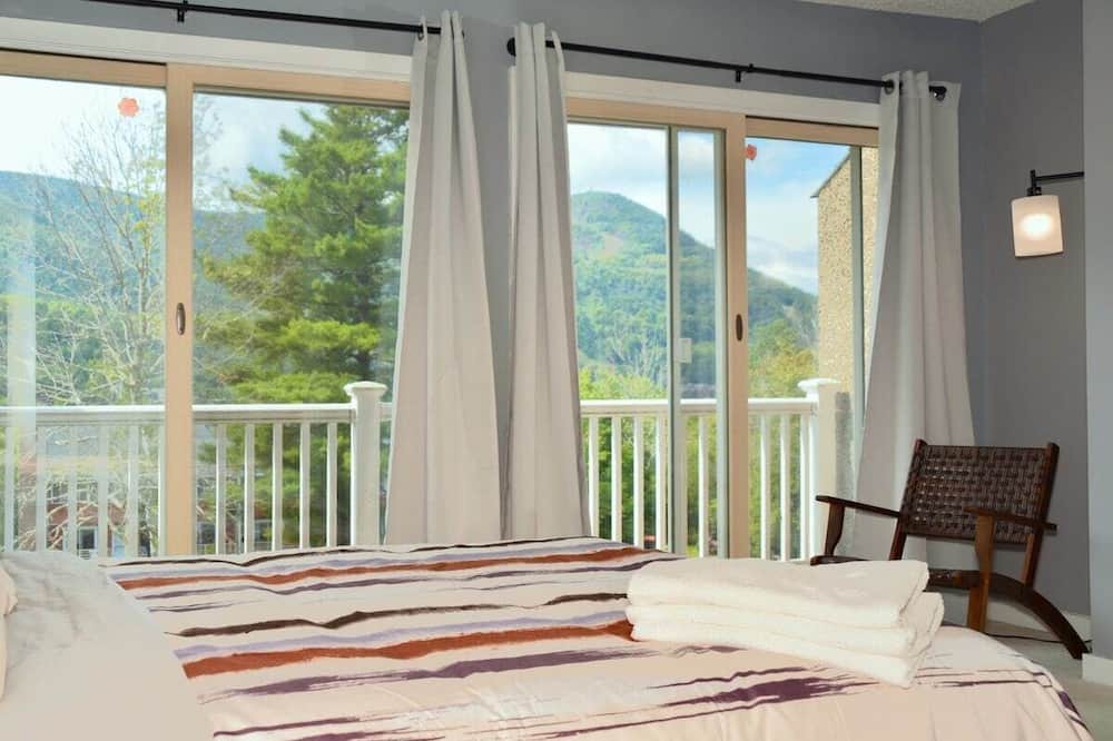 Photo of Others in Hunter