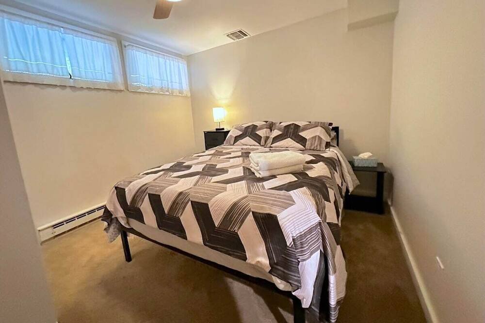 Photo of Others in Hunter